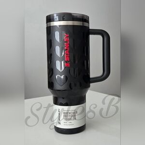 Stanley 40oz Black Lovely  ProTour  Tumbler